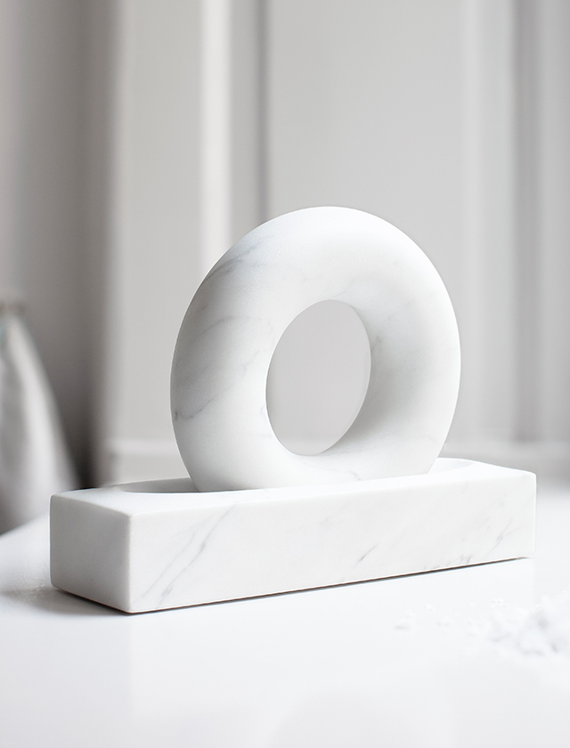 Tondo Mörser aus weißem Marmor von Design House Stockholm - Küchenutensilien & Designobjekt