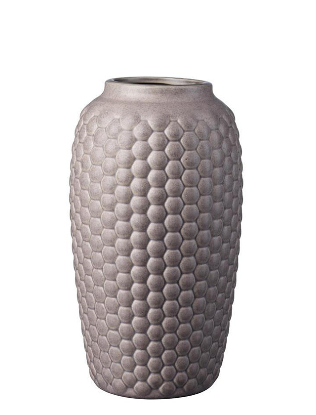 S8 Lupin Vase in Schmal mit einer Höhe von 28 cm ist in der attraktiven Farbe Warm Grey von FDB Møbler