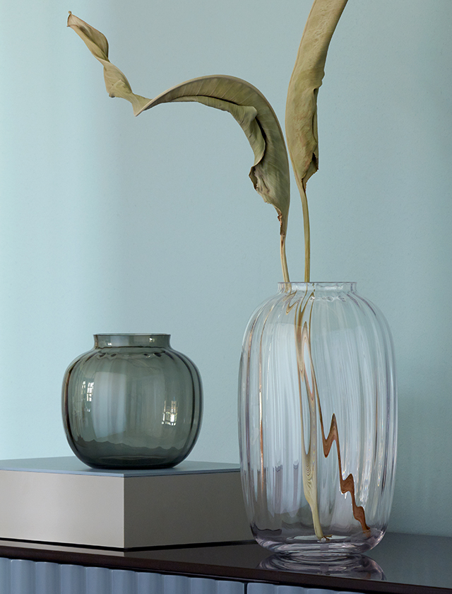 Holmegaard Primula Glasvasen in Smoke & Klarglas