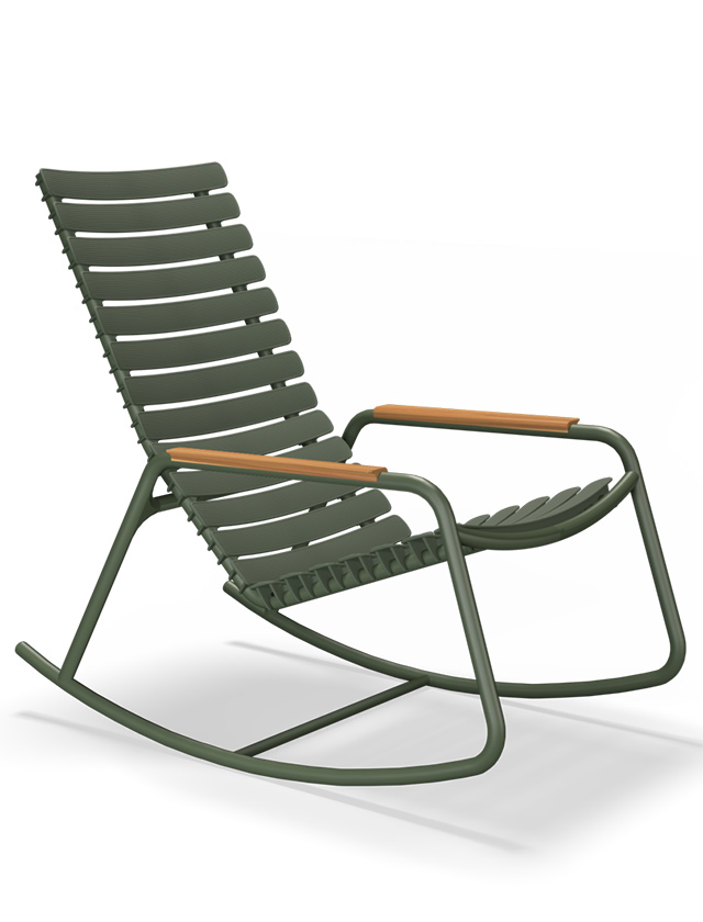 ReClips Schaukelstuhl in Olive Green von HOUE - Outdoor Rocking Chair Grün mit Armlehnen aus Bambus