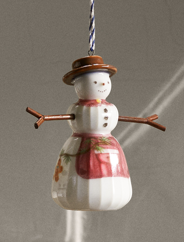 Hammershøi Christmas Schneefrau mit Schürze von Kähler Design.