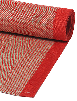 Iida Tischläufer in Linen-Red von Lapuan Kankurit gefertigt aus 100% Leinen.