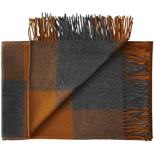 Caracas Plaid 130 x 200 cm: Exklusiver Luxus aus feinster Baby Alpaka-Wolle in der Farbe: Caramel