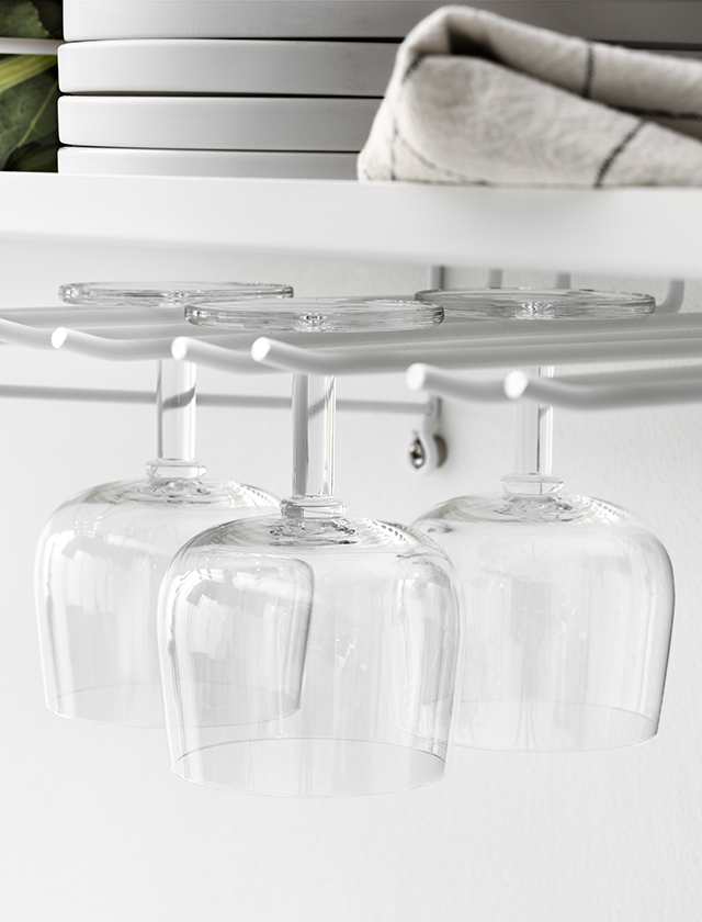 String Glashalter - Glasschiene für Ihr String Küchenregal zur Aufbewahrung von Weingläsern