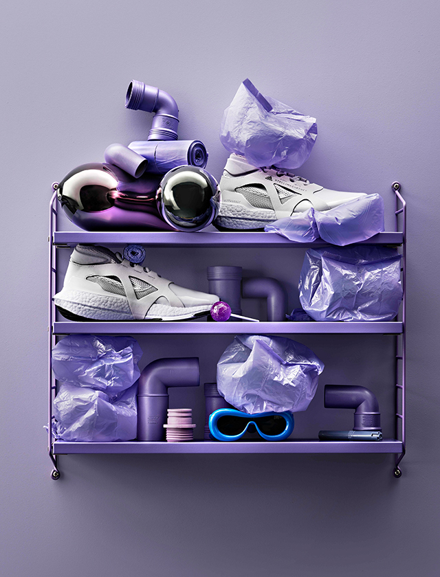 String Pocket Regal in Purple - String Pocket kommt nun in der wundervollen Trendfarbe Purple. Sie ist der perfekte Ausgleich für Ihr Zuhause, da die Farbnuance gute Laune und eine entspannte Wohnatmosphäre schafft.