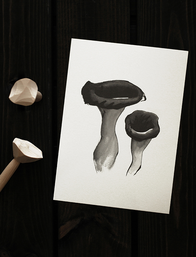 Black Trumpet Mushroom Kunstkarte A5 von Teemu Järvi Illustrations